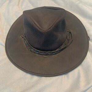 Minnetonka smoky brown the fold up hat air flow size L braided rim perforated